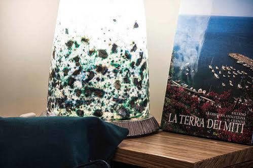 Atelier Ines B&B Home Gallery Napoli Bagian luar foto